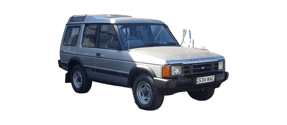 Fotoğraf: Vauxford · CC BY-SA 4.0 · Wikimedia Commons Land Rover Discovery 1