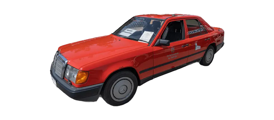 Fotoğraf: PantheraLeo1359531 · CC BY 4.0 · Wikimedia Commons Mercedes-Benz E Serisi E-Serisi W124
