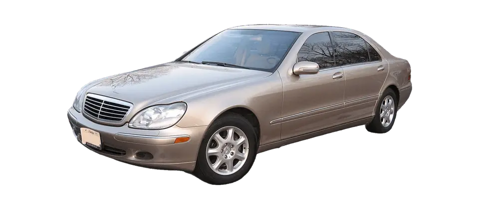 Fotoğraf: IFCAR · kamu malı · Wikimedia Commons Mercedes-Benz S Serisi S-Serisi W220